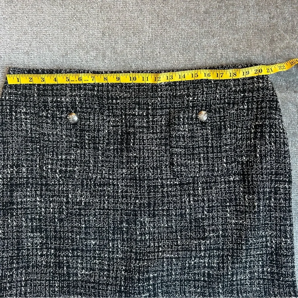 Lauren Ralph Lauren Women’s Black and White Bouclé Pencil Miniskirt, Size 18W